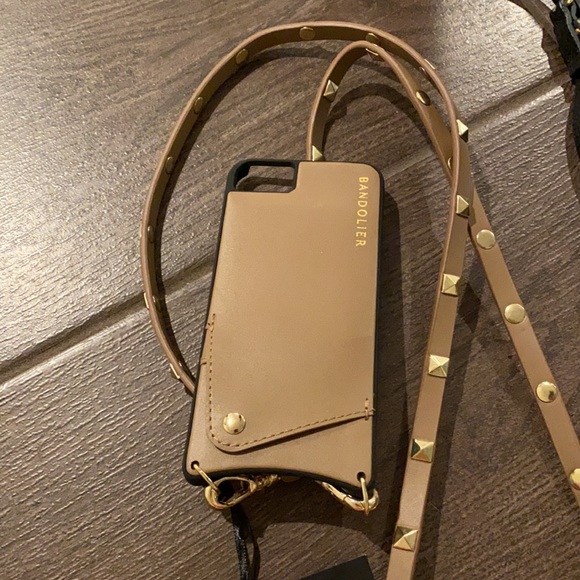 Brand new Bandolier case.  iPhone 6/7. - Picture 4 of 10